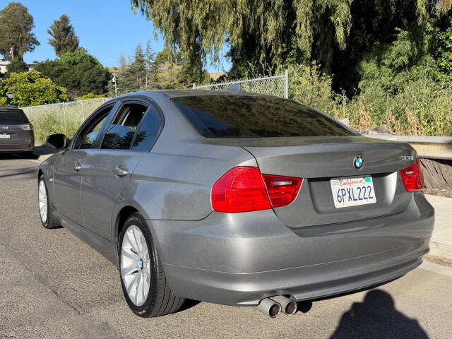 bmw 3 series 2011 WBAPH5G56BNM77587 image bmw 3 series 2011 WBAPH5G56BNM77587 image